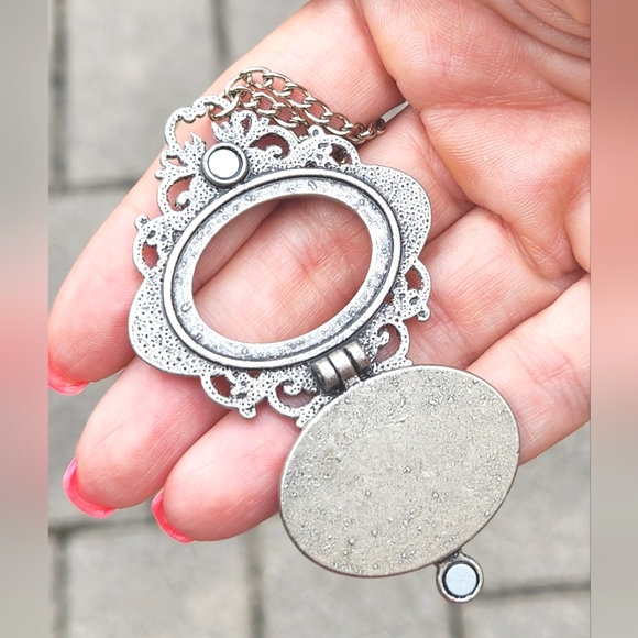 Anthropologie Pewter/Swarovski Crystal Magnetic Frame Ornament - Picture 5 of 5